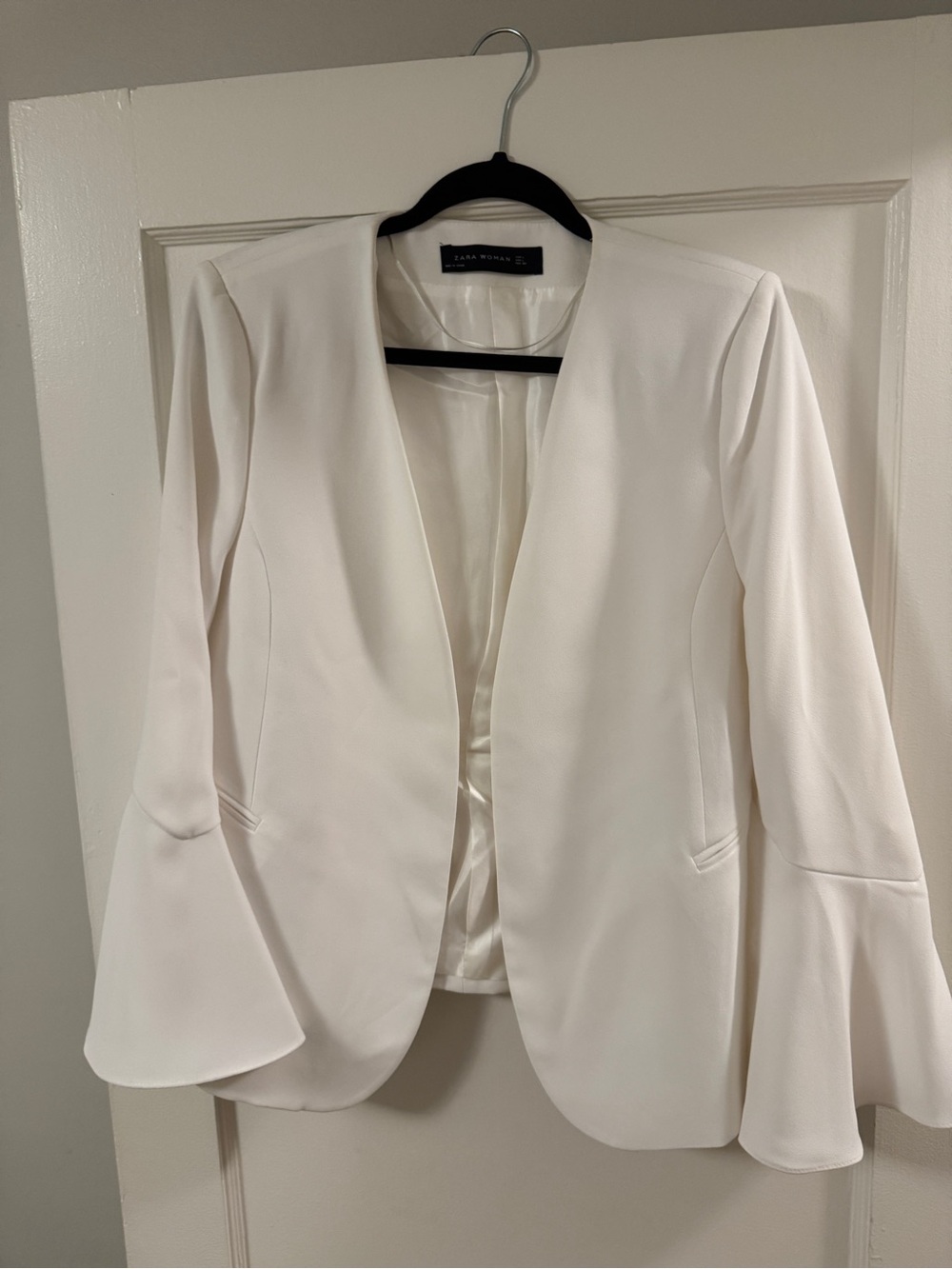 ZARA Women's White Blazer with Flared Sleeves